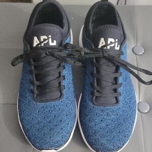 APL Techloom Phantom Womens Shoes